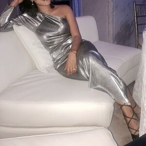 Elegant Silver One-Shoulder Dress
